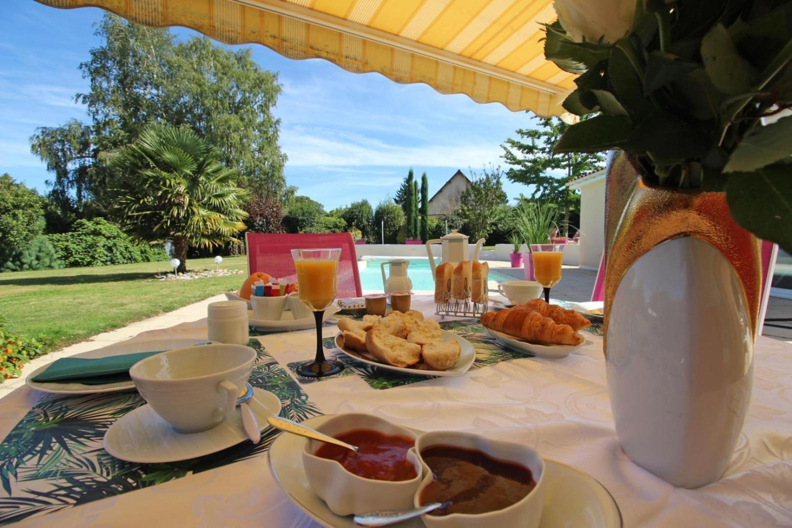 Bed and Breakfast Les Carpes A Limoges Exteriér fotografie